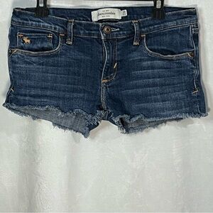 Abercrombie Cute Stretch Frayed Hem‎ Shorts Size 16